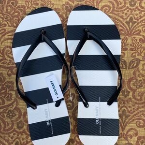 Old Navy Black and White Stripes